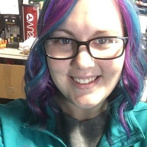 Meet your Posher, Gabrielle